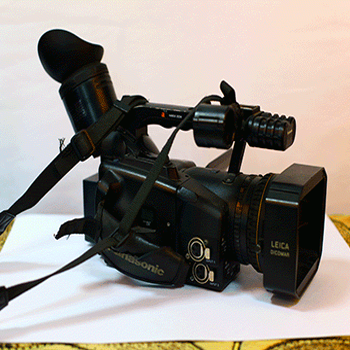 видеокамера Panasonic AG-DVX100B