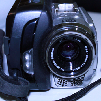 видеокамера JVC GR-DF470/GR-DF570
