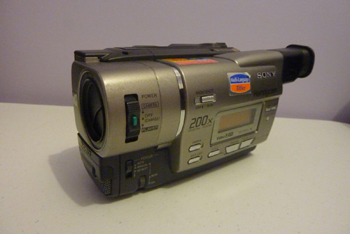 видеокамера Sony CCD-TR317E