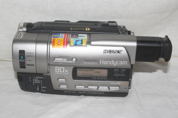 видеокамера Sony CCD-TR920E
