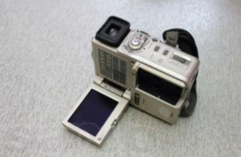 видеокамера Sony DCR-PC1E