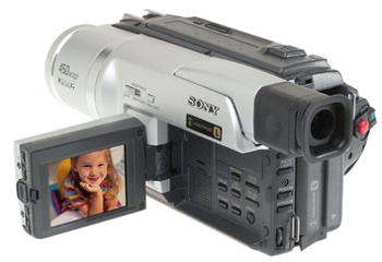 видеокамера Sony DCR-TRV120E/TRV125E/TRV320E