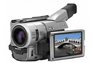 видеокамера Sony DCR-TRV210E/TRV310E