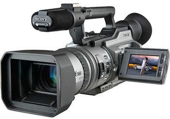 видеокамера Sony DCR-VX2100E
